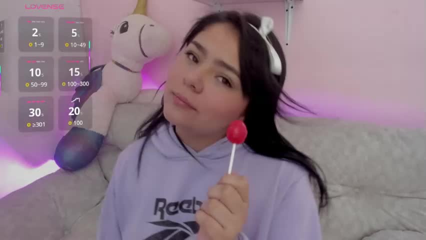 oriana_guzman Adult Chat April 29, 2026
