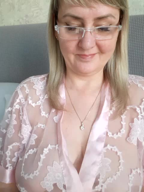 SexiestJess45 Adult Chat April 30, 2026