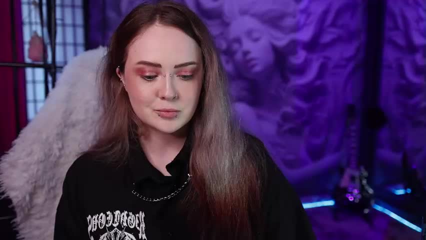 yesdarkqueen Adult Chat April 29, 2026