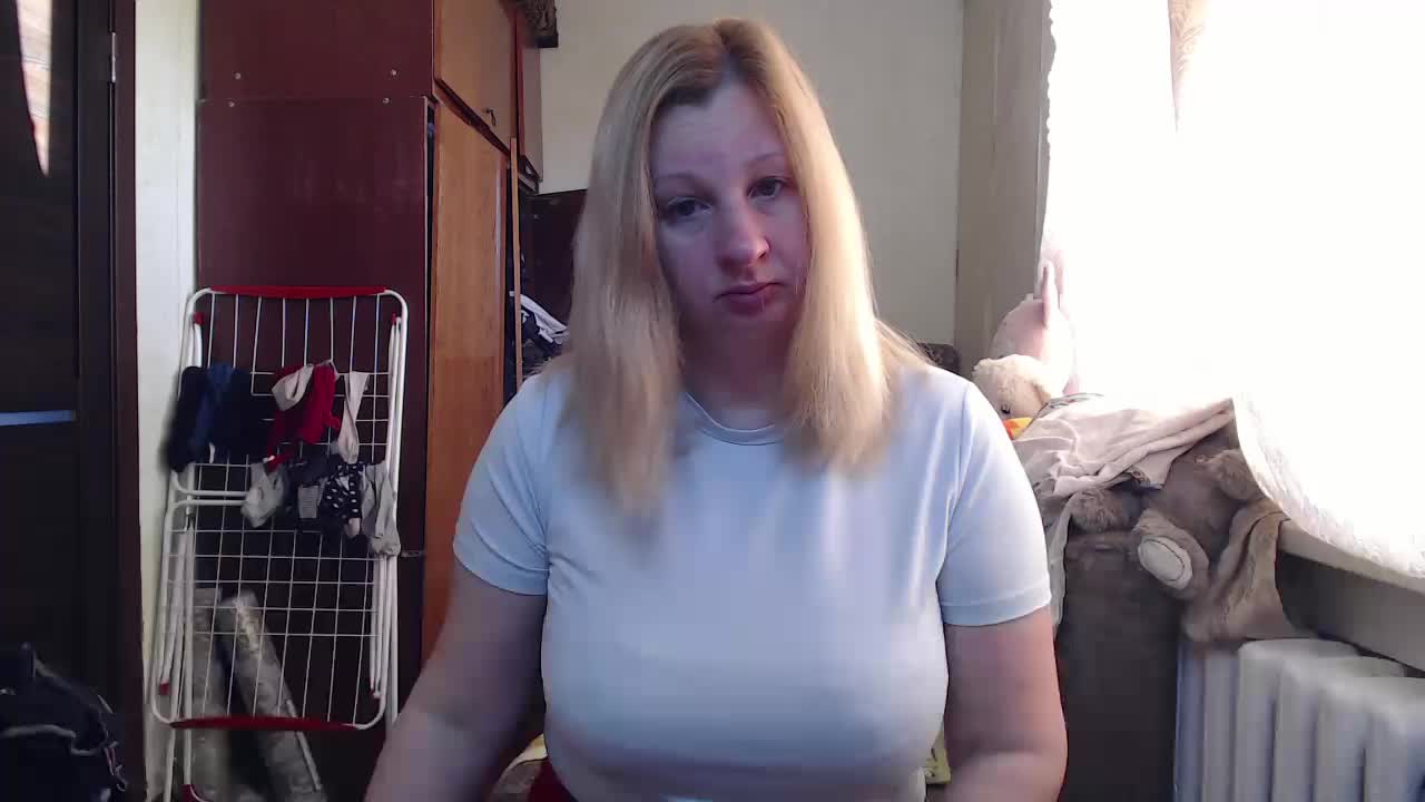BustyBlondy Adult Chat April 30, 2026
