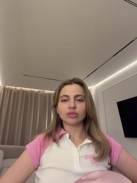 Nataliecroys Adult Chat April 30, 2026