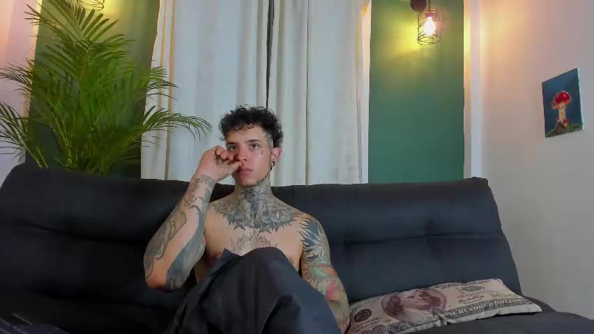 aron_ford Adult Chat April 30, 2026