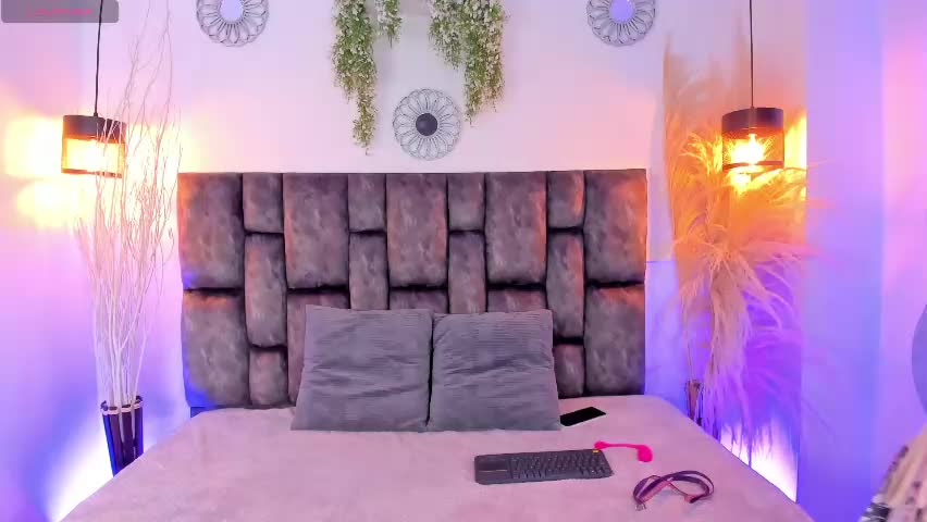 buda_cataleya Adult Chat April 30, 2026