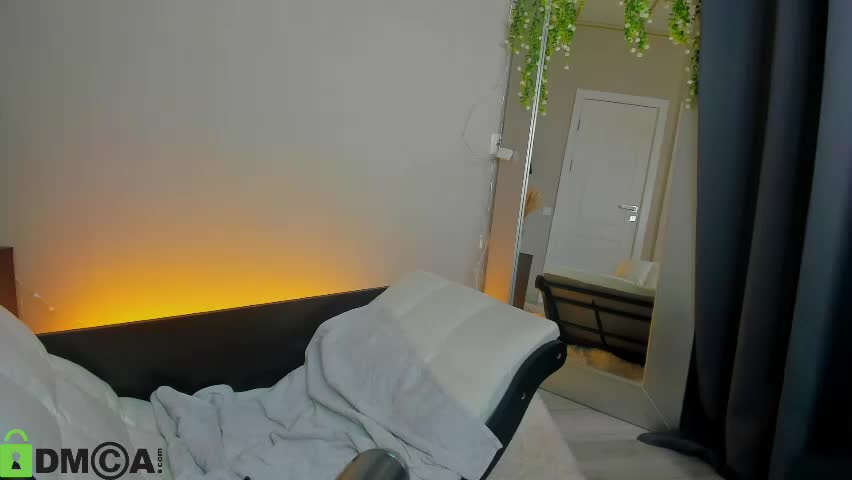 julia_suny Adult Chat April 30, 2026