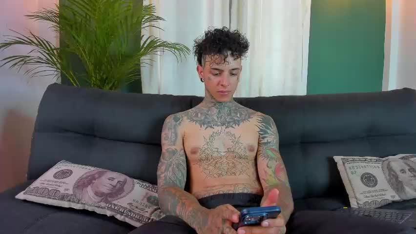 aron_ford Adult Chat April 30, 2026