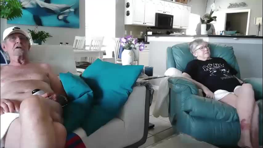 smallpenisbigtongue Adult Chat April 30, 2026