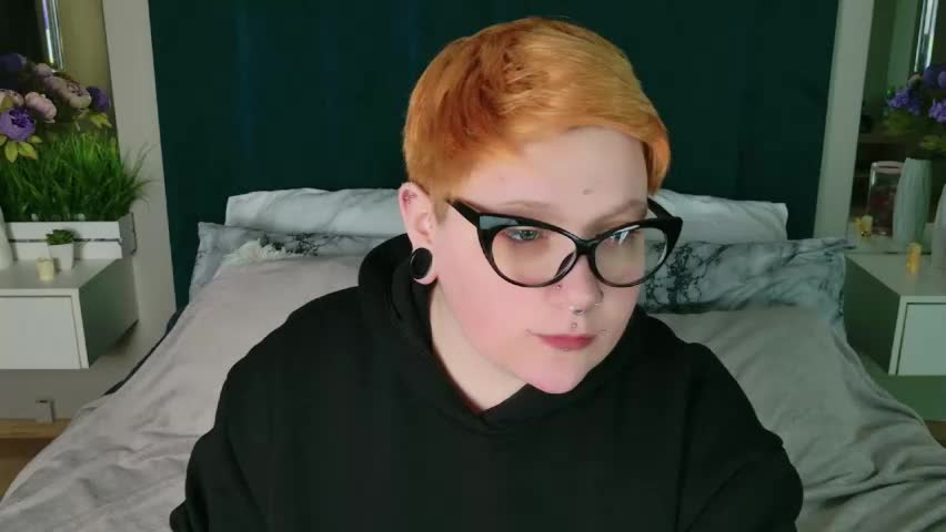 ednadavis Adult Chat April 30, 2026