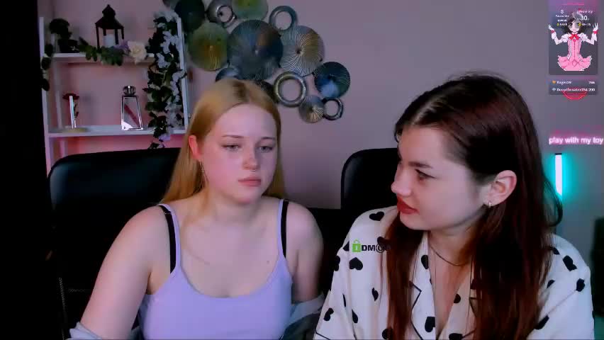trixy_melison Adult Chat April 30, 2026