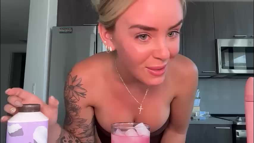 reecemariexx Adult Chat May 1, 2026