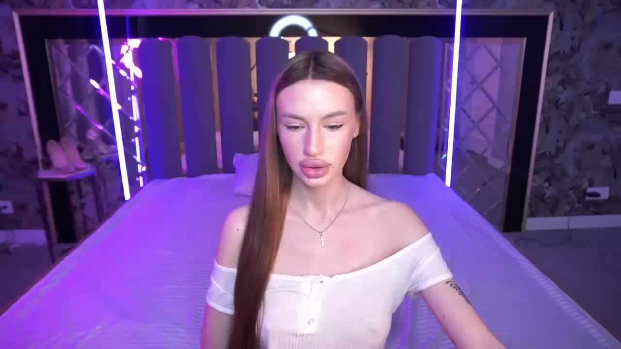 SnowWhiteee Adult Chat April 30, 2026