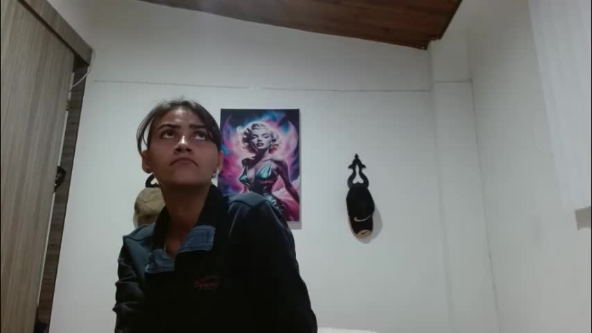 crystal_starx Adult Chat April 30, 2026