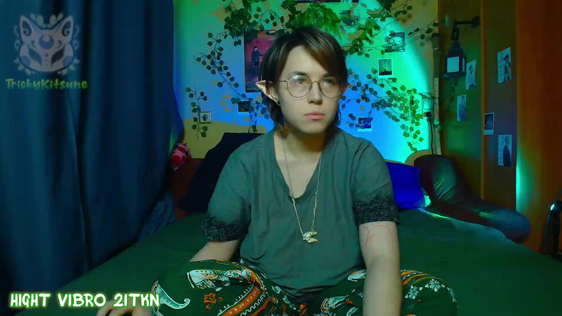 Tricky_Kitsune Adult Chat April 30, 2026