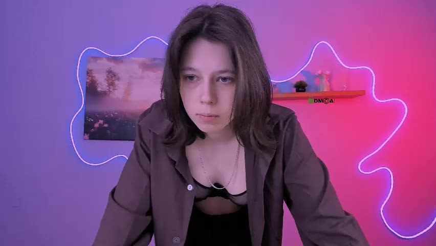 yuna_neon Adult Chat April 30, 2026