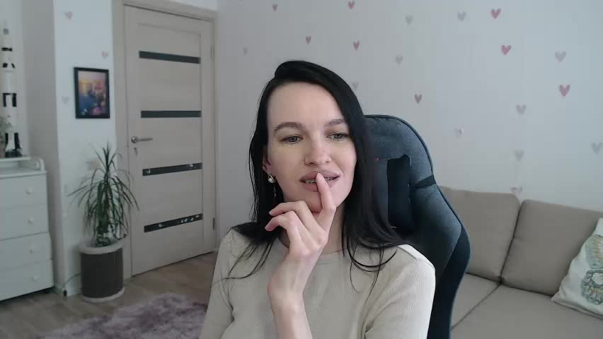 lilliyves Adult Chat April 30, 2026
