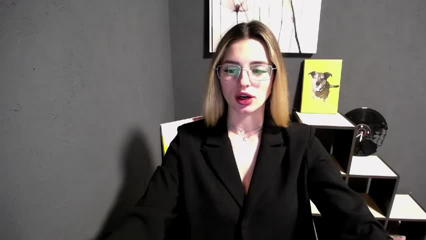 olivia_vi Adult Chat May 1, 2026