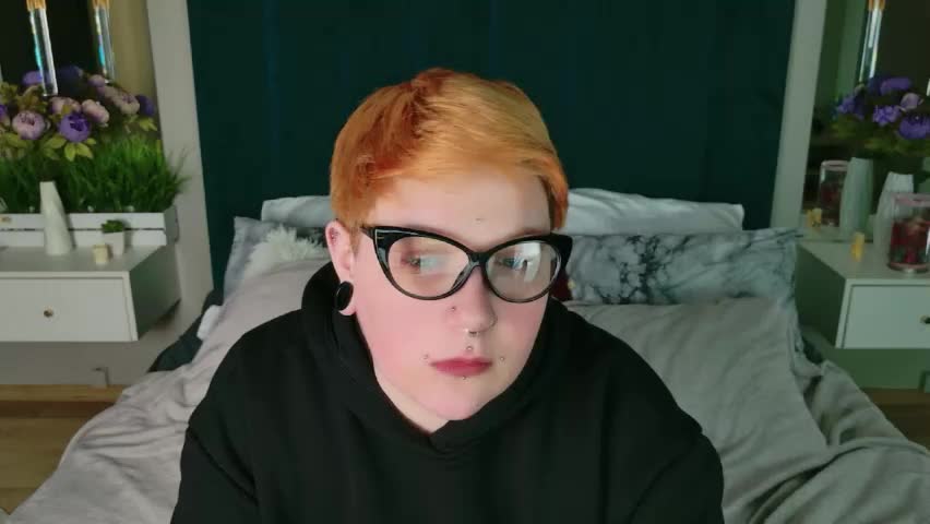 ednadavis Adult Chat April 30, 2026