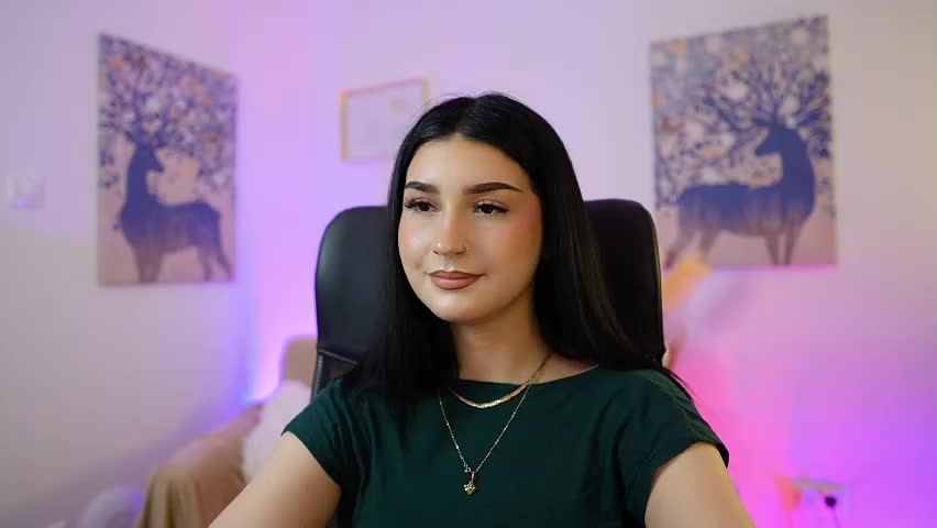 sasha_blaze18 Adult Chat May 1, 2026