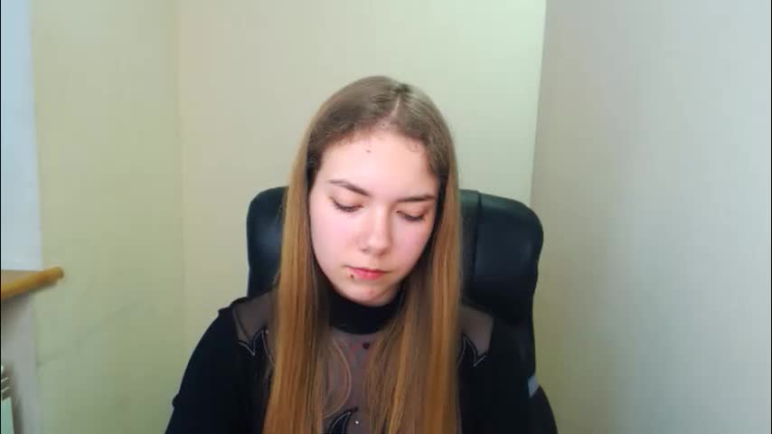 zoey_deuttch Adult Chat May 1, 2026