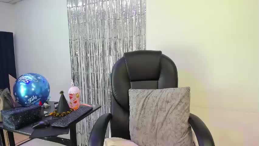 kikyoanddrey Adult Chat May 1, 2026