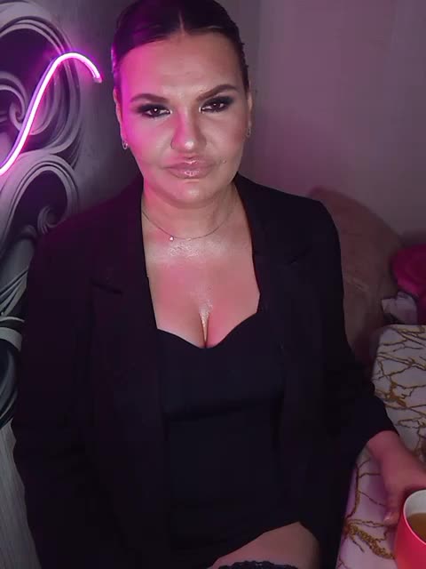 Brunetochkaaa Adult Chat May 1, 2026