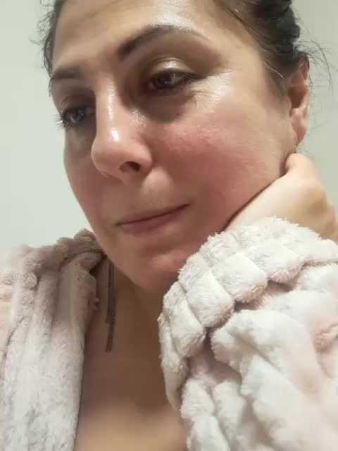 AmyRoses Adult Chat May 1, 2026