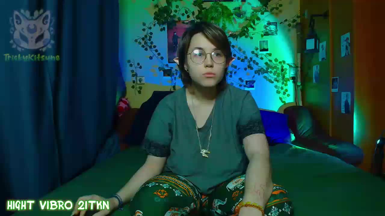 Tricky_Kitsune Adult Chat May 1, 2026