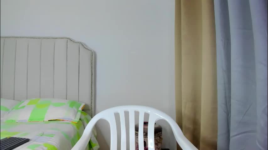 hannaa86 Adult Chat May 1, 2026