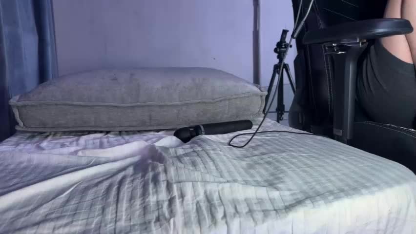milana_sexwife Adult Chat May 1, 2026