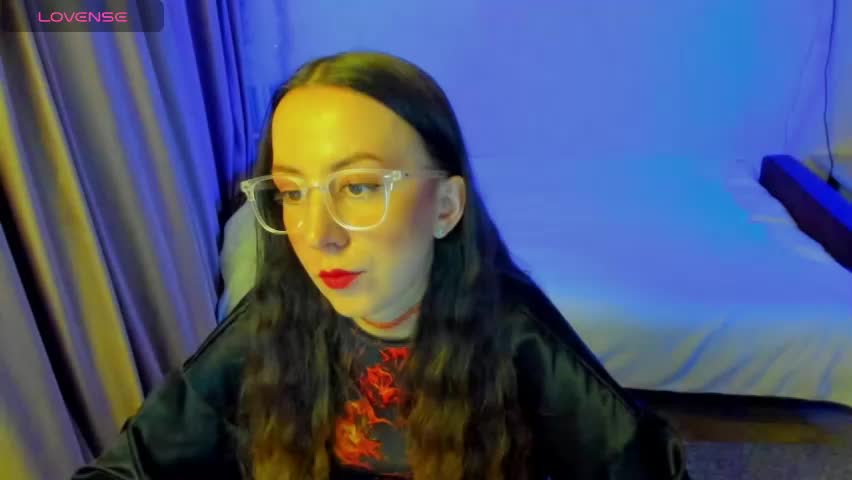 happystephanie Adult Chat May 1, 2026