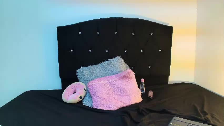 victoria_bliss Adult Chat May 1, 2026
