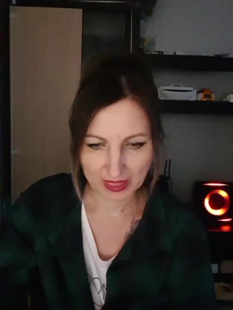 Nushka1984 Adult Chat May 1, 2026