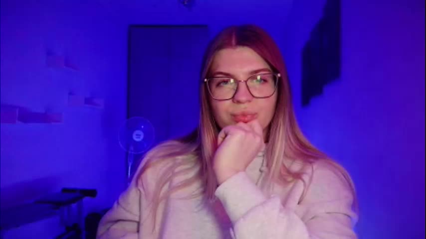 crystalblush01 Adult Chat May 1, 2026
