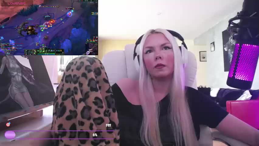 tinykylie Adult Chat May 2, 2026