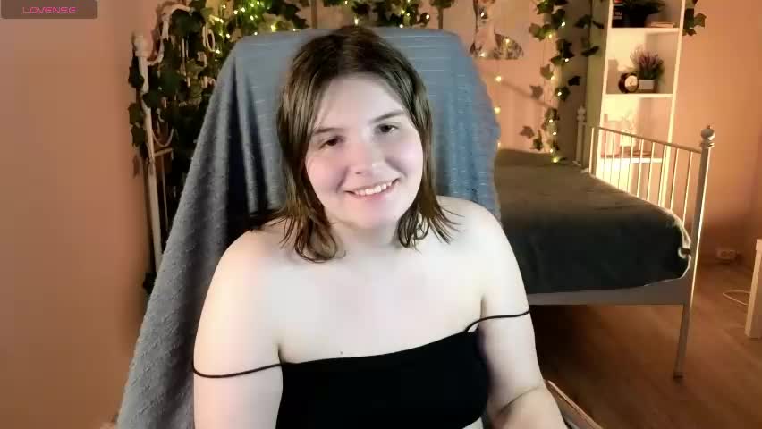 ruyjin_choi Adult Chat May 1, 2026