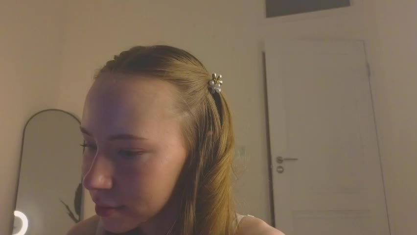 cuute_angell Adult Chat May 2, 2026