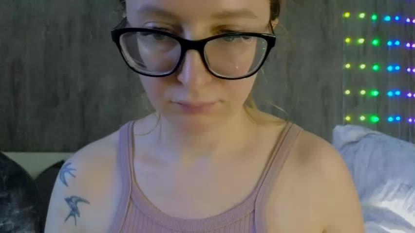 coy_girl_ Adult Chat May 1, 2026