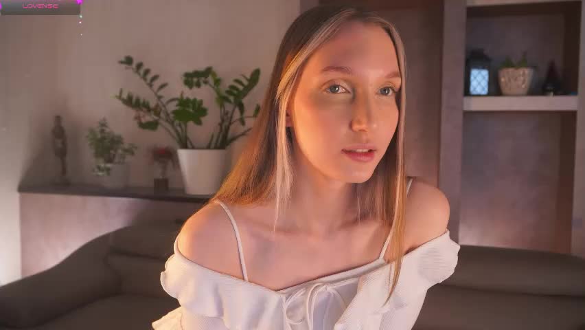 suannedoriean Adult Chat May 1, 2026