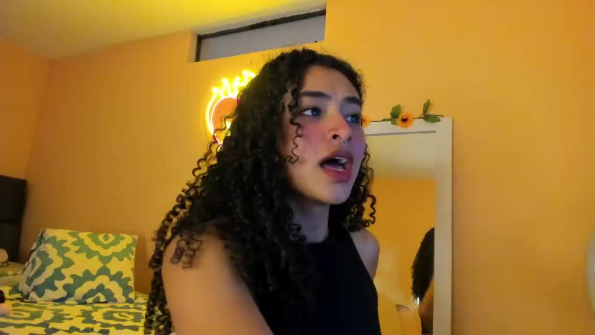 keniia_riizz Adult Chat May 2, 2026