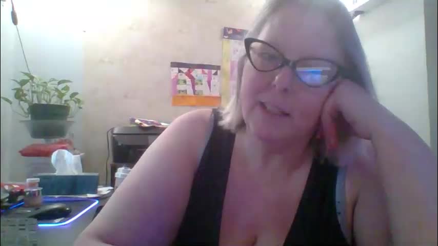 ivyjane3522 Adult Chat May 2, 2026