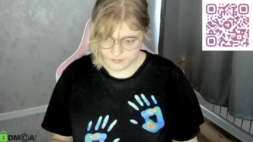 luna_c0ra Adult Chat May 2, 2026