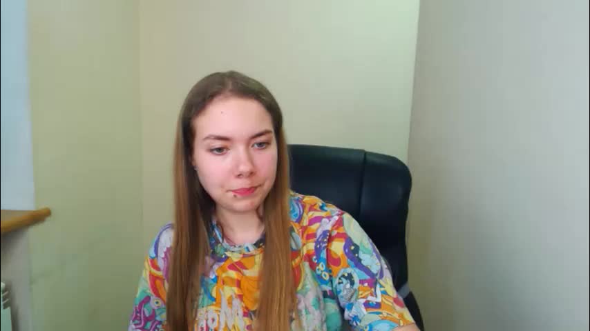 zoey_deuttch Adult Chat May 2, 2026