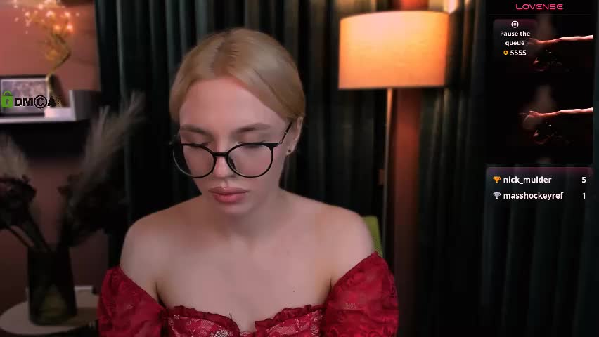 vaiolet_lovely Adult Chat May 2, 2026