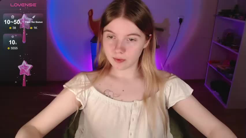 strawberry_juli Adult Chat May 2, 2026