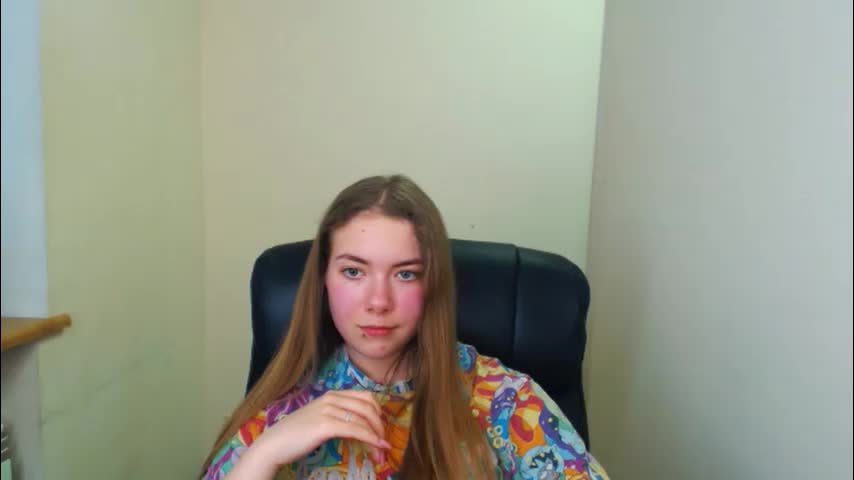 zoey_deuttch Adult Chat May 2, 2026