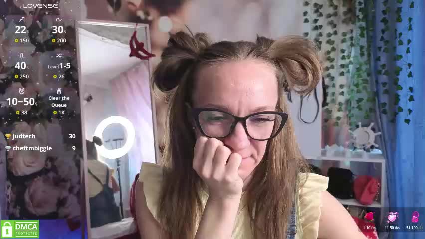 jesica_moon_peachyy Adult Chat May 2, 2026