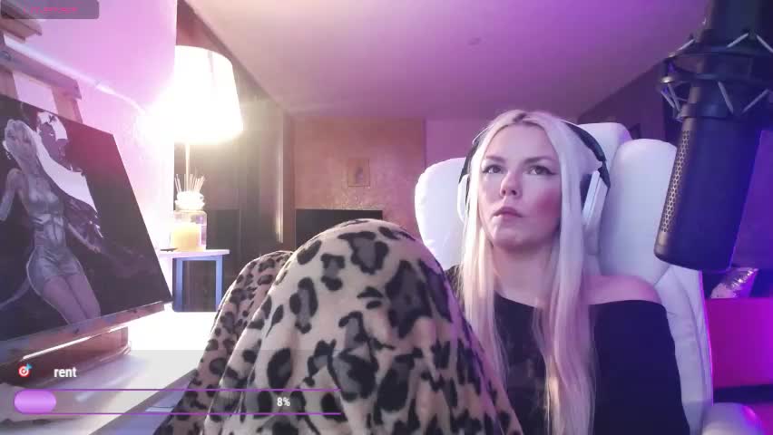 tinykylie Adult Chat May 2, 2026