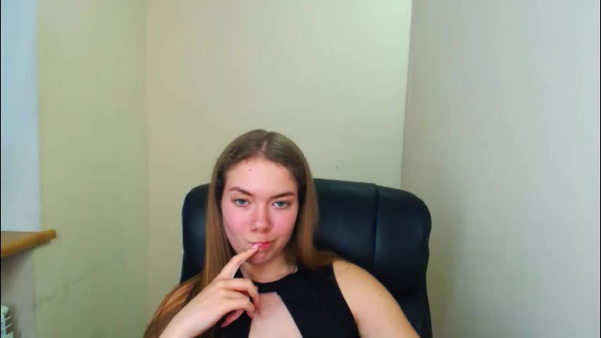 zoey_deuttch Adult Chat May 2, 2026