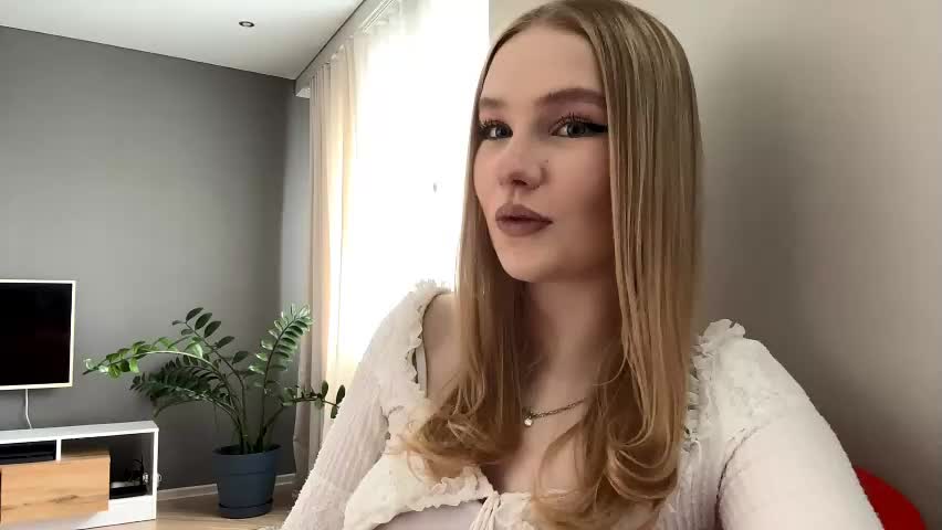 clarisaprentice Adult Chat May 2, 2026