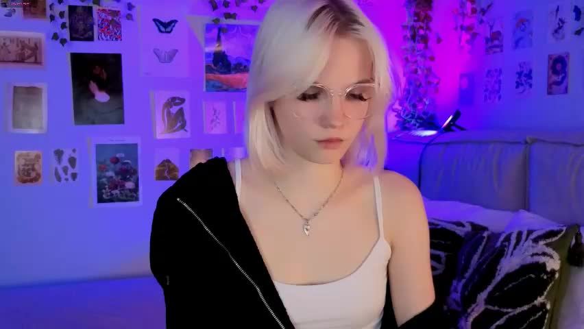 vanessaaustin Adult Chat May 2, 2026