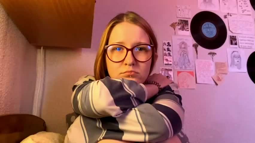 karinamuccia Adult Chat May 2, 2026